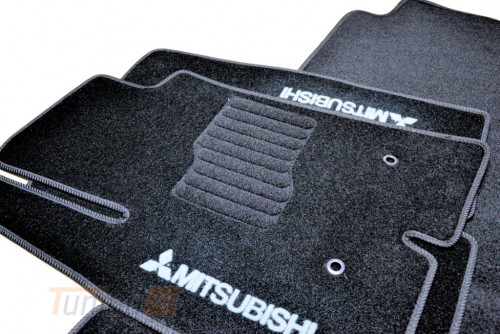 AVTM Ворсовые коврики в салон AVTM для Mitsubishi Pajero IV 2006-2014 5 дв. Чёрные, кт.3шт - Картинка 4