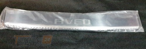 Omcarlin Хром накладка на задний бампер для Chevrolet Aveo Sedan T250 2005-2011 c загибом и с надписью - Картинка 2
