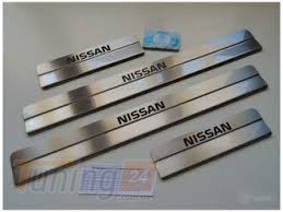 Omcarlin Хром накладки на пороги из нержавейки для Nissan Rogue 2014-2017 с надписью Nissan - Картинка 1