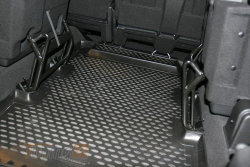 NOVLINE Коврик в багажник Novline для Land Rover Defender 110 5D 2007-2019 длин. внед.  - Картинка 3