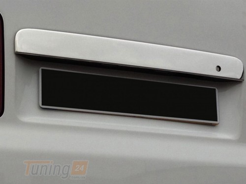 Carmos Хром накладка над номером Carmos из нержавейки для Volkswagen T5 рестайлинг 2010-2015 Планка на Фольксваген Т5 распашная дверь - Картинка 1