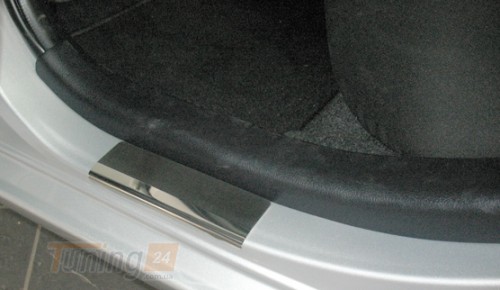 NataNiko Хром накладки на пороги НатаНика PREMIUM для Toyota Yaris III 2011+ - Картинка 2
