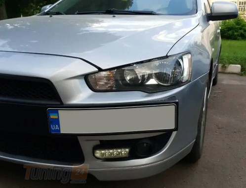 DD-T24 Подставка под номер (пластик) на Mitsubishi Lancer 10 2007-2018 (под покраску) - Картинка 2