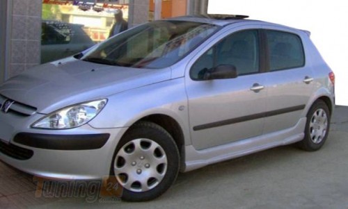 DD-T24 Боковые пороги (под покраску) на Peugeot 307 2001-2008 - Картинка 1