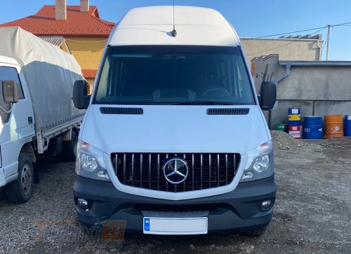 DD-T24 Передняя решетка GT Chrome на Mercedes Sprinter W906 2013-2018 - Картинка 1