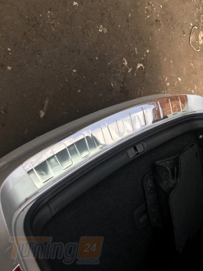 Carmos Хром накладка на задний бампер Carmos из нержавейки для Volkswagen Passat B7 Europe SW 2012-2015 Хром порог Фольксваген Пассат Б - Картинка 2
