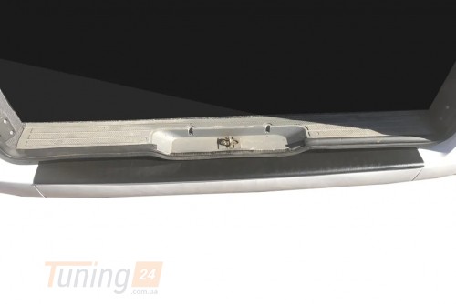 DDU Накладка на задний бампер с загибом DDU из ABS-пластика для Mercedes Vito W639 2010-2015 Хром порог на Мерседес Вито W639 мат - Картинка 1