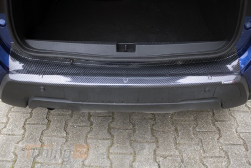 EuroCap Накладка на задний бампер EuroCap из ABS-пластика для Dacia Duster 2018+ Накладка на бампер на Дачия Дастер под карбон - Картинка 1