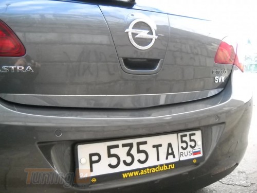 Omsa Хром накладка на кромку багажника Omsa Line из нержавейки для Opel Astra J 2010+ Кромка багажника на Опель Астра J - Картинка 2